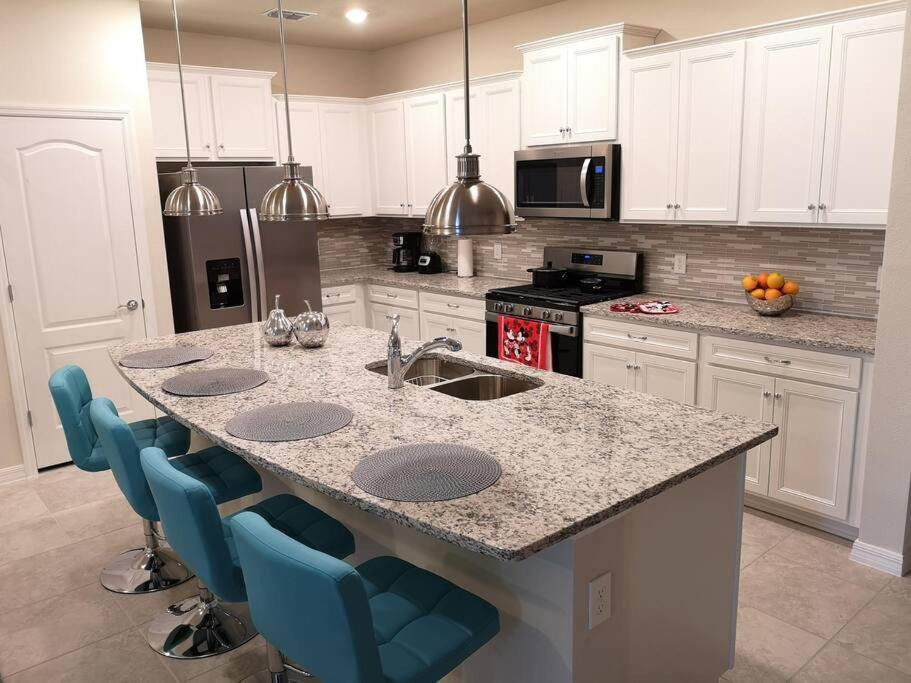 Davenport! Near Disney! Private Pool - 5bth Villa